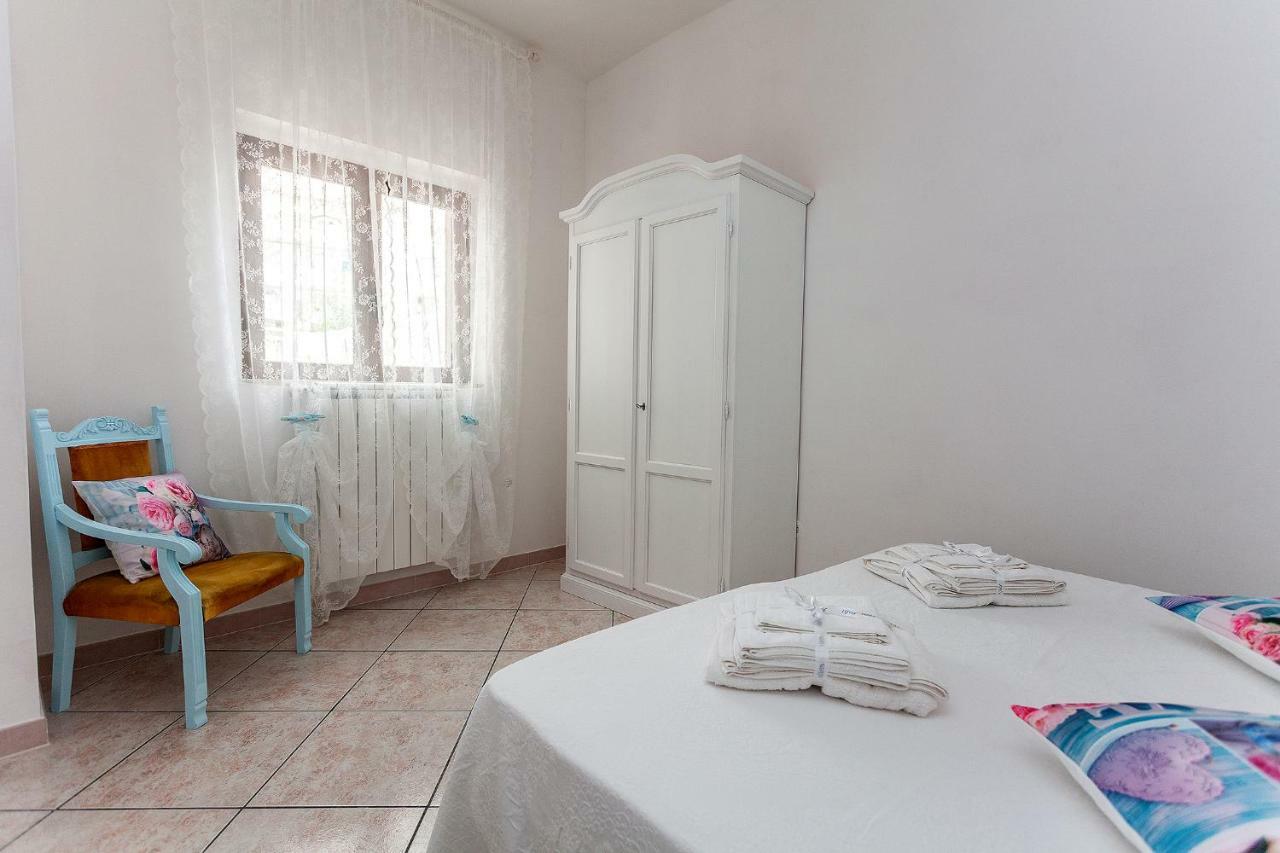 Lulu Marin Casa Vacanze Praia A Mare Εξωτερικό φωτογραφία