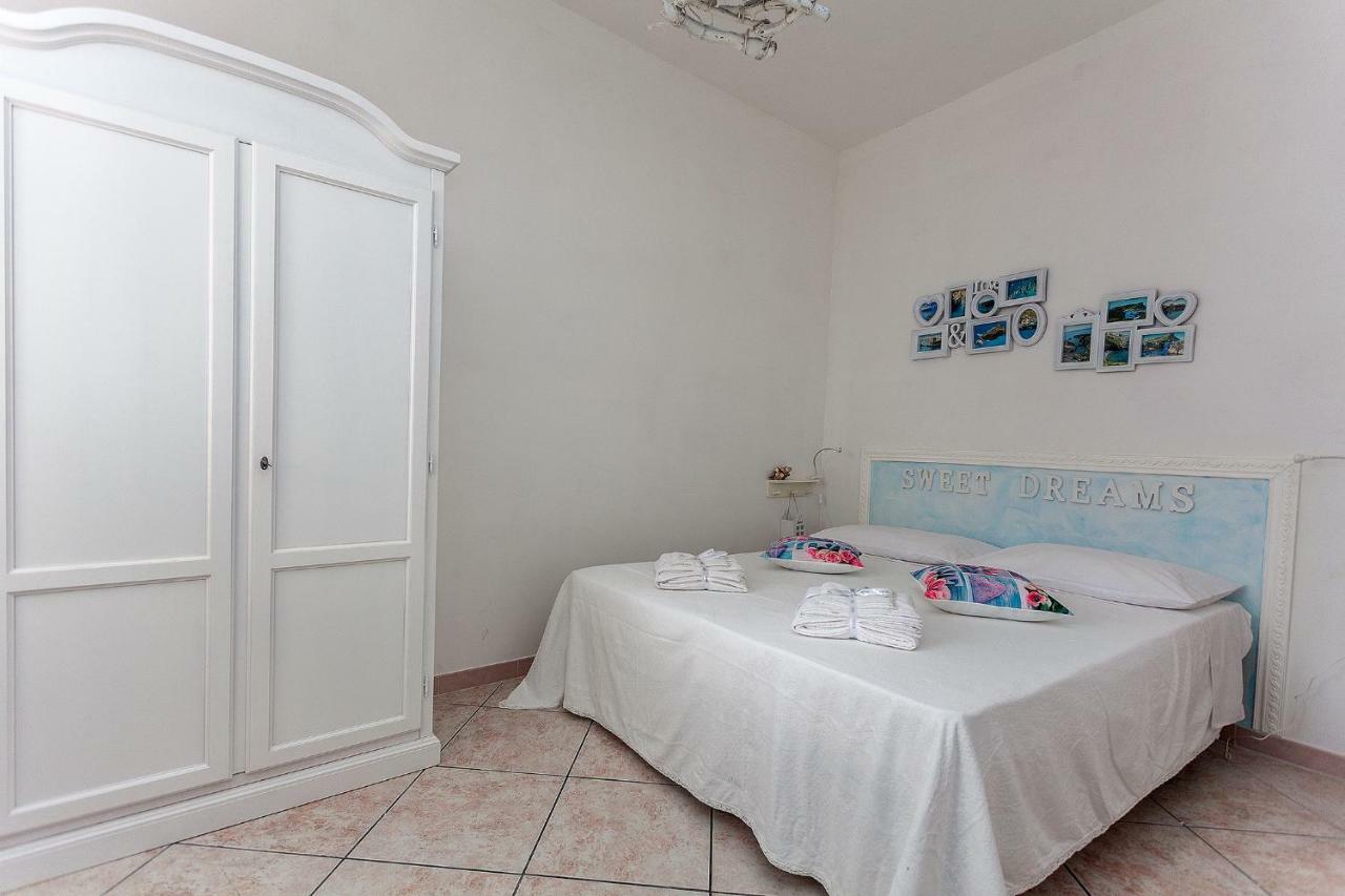 Lulu Marin Casa Vacanze Praia A Mare Εξωτερικό φωτογραφία